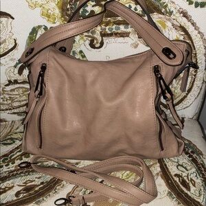 Jessica Simpson purse